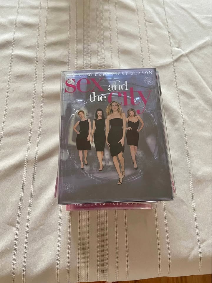 Sex and the City TV Show DVDs - All 6 Seasons