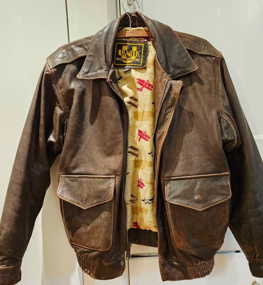 Vintage Unik International A-2 Bomber - Rare Aircraft Lining (S) - photo 2