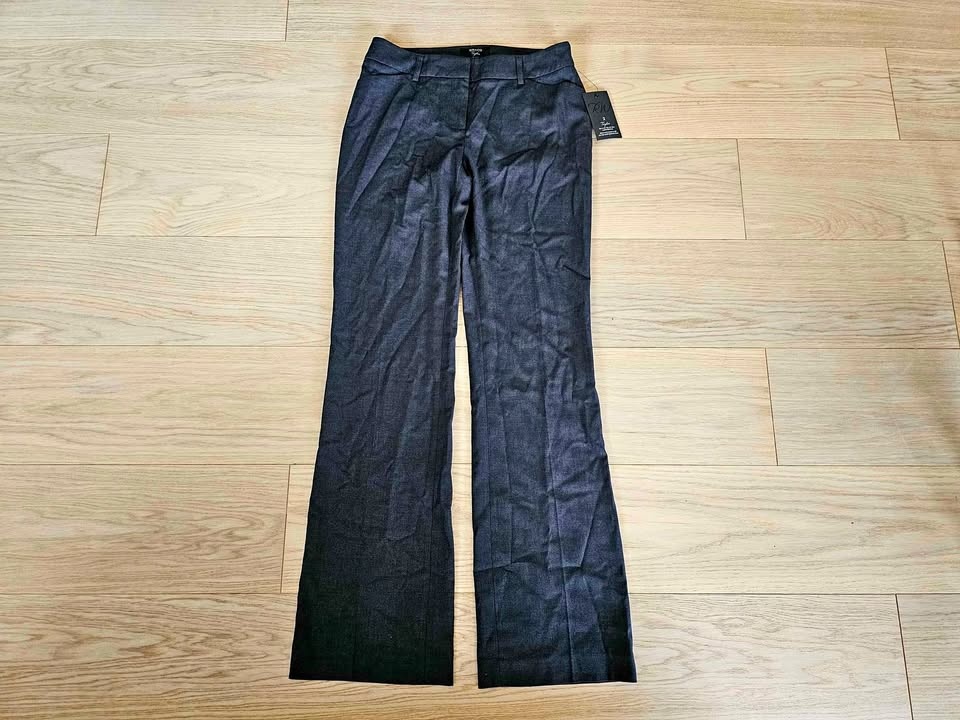 NEW RW&CO women's dress pants (size 2)
