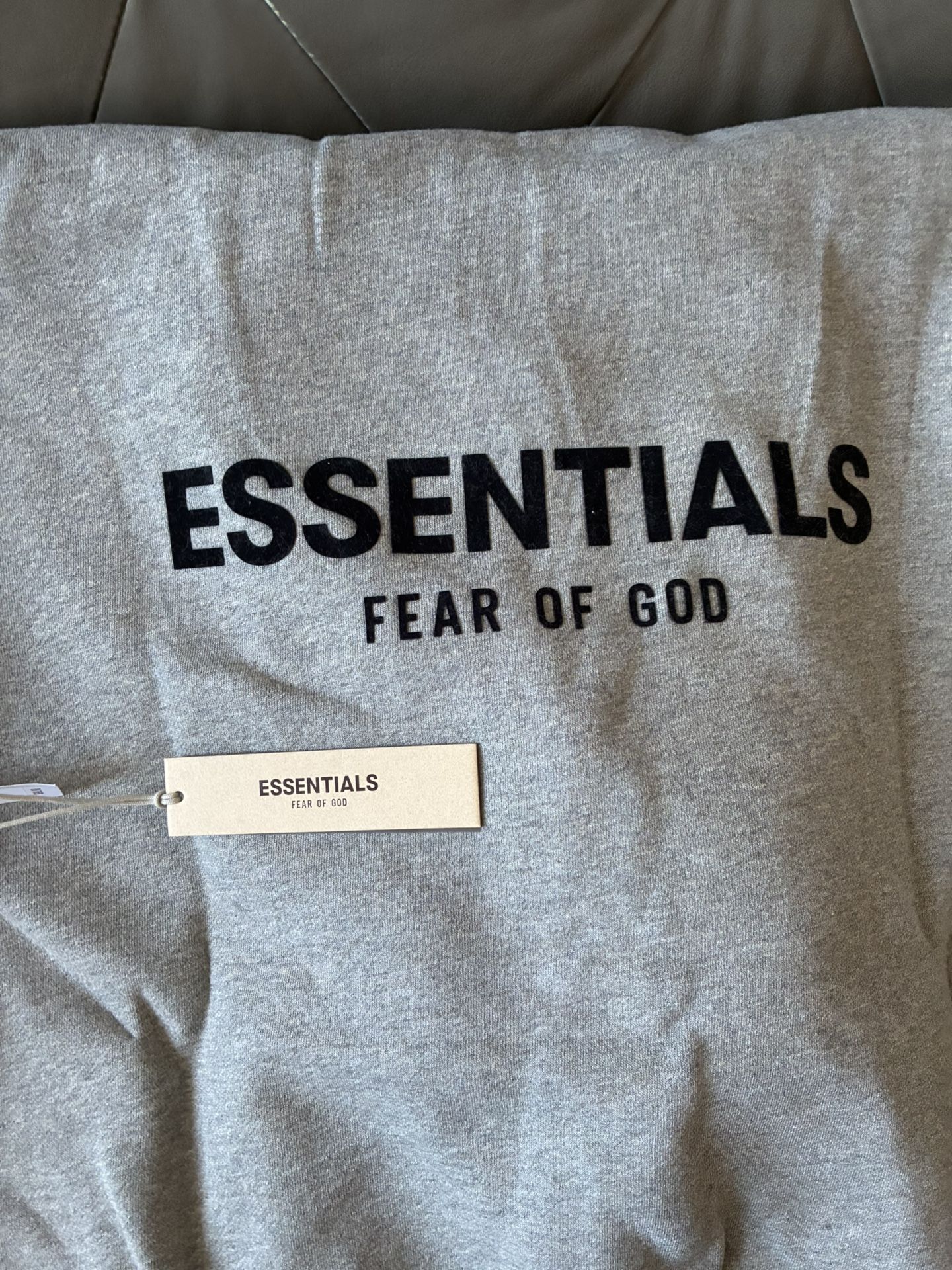 Essentials Hoodie Size Medium - photo 4