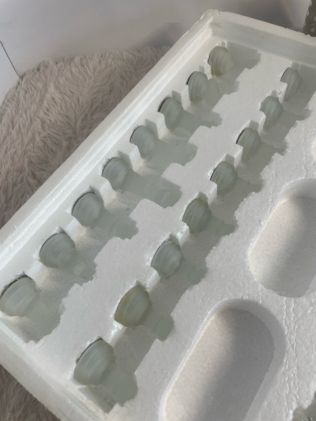 Vintage 1980’s Glass Chess Set - photo 4