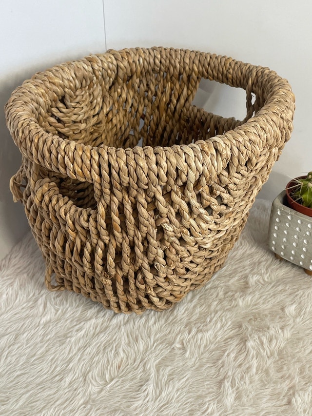 Vintage Wicker Handled Basket 9” x 9” x 11”