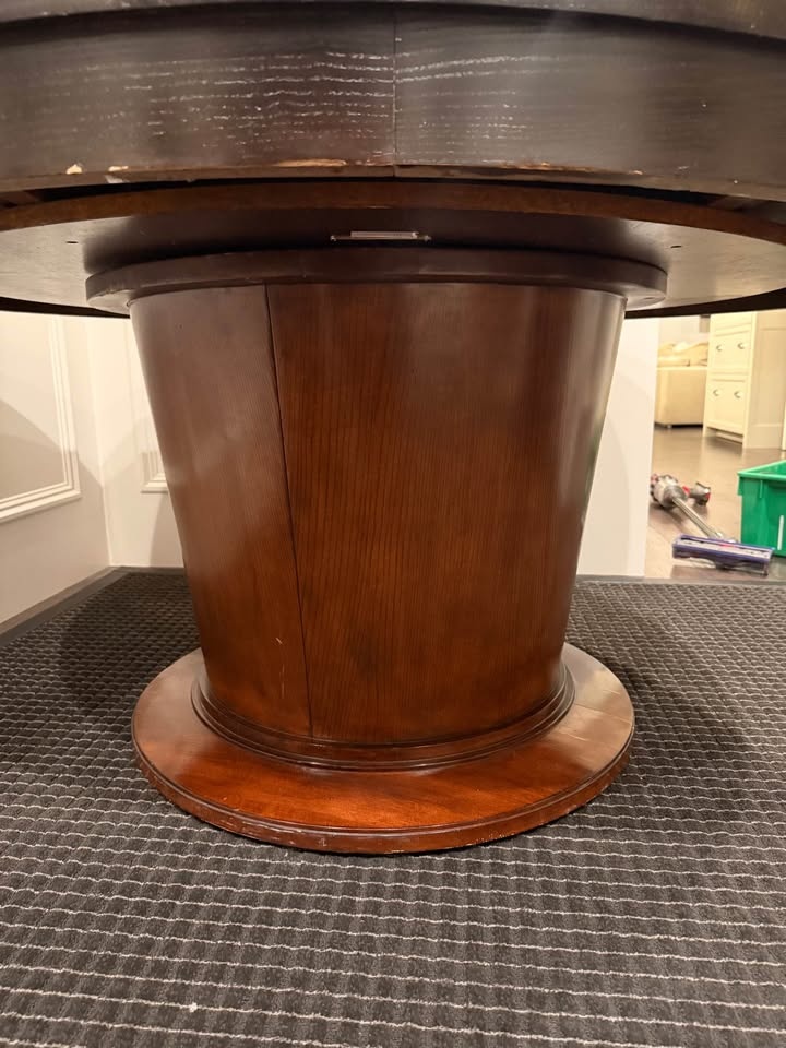 Mitchell Gold & Bob Williams Vintage Dining Table - photo 4
