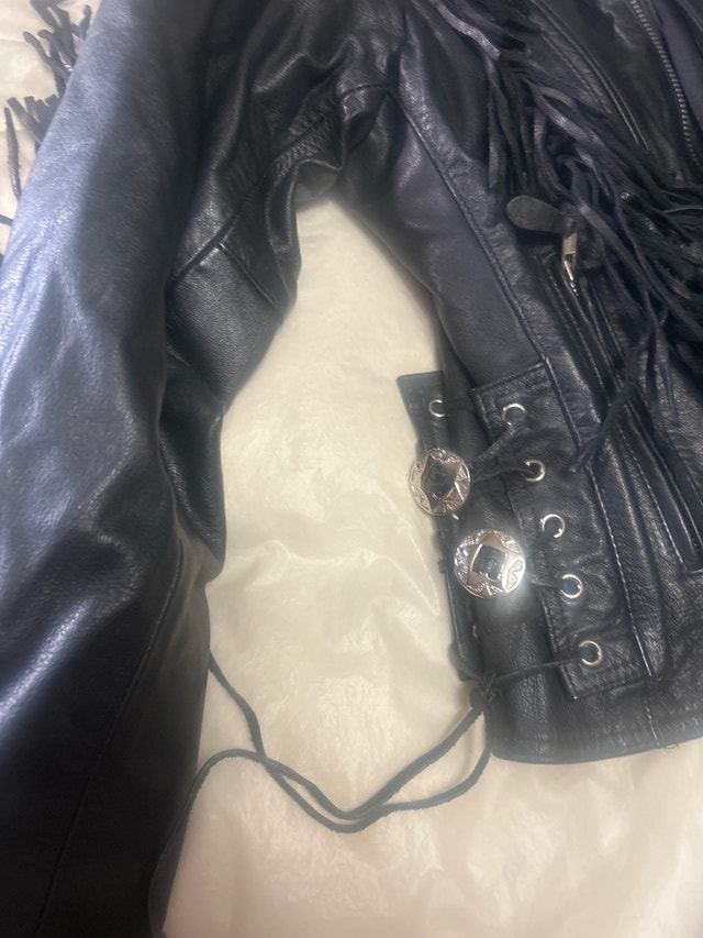 Men's Leather Fringe Motorcycle Jacket and Chaps - photo 4
