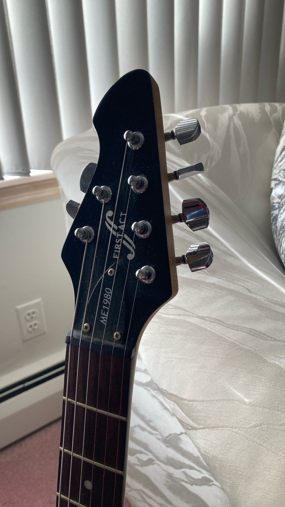First Act ME 1980 Double Cut Electric Guitar w/ Fender Amp - photo 5