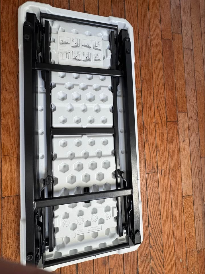 Folding Table – White Top, Black Legs (Portable) - photo 3