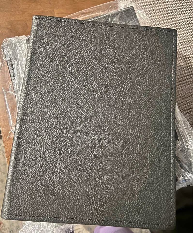 Menu Covers of Premium Faux Leather (10 Pack)