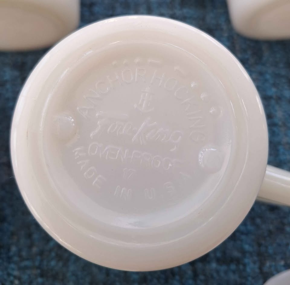 Vintage Anchor Hocking Mugs - photo 5