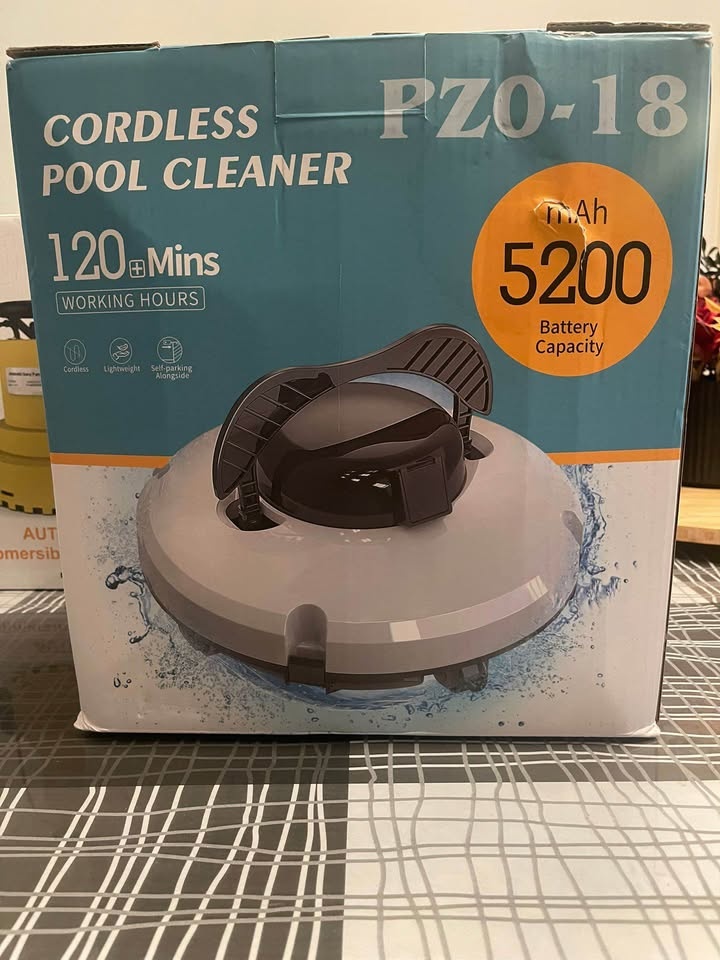BRAND NEW CORDLESS POOL CLEANER - photo 2
