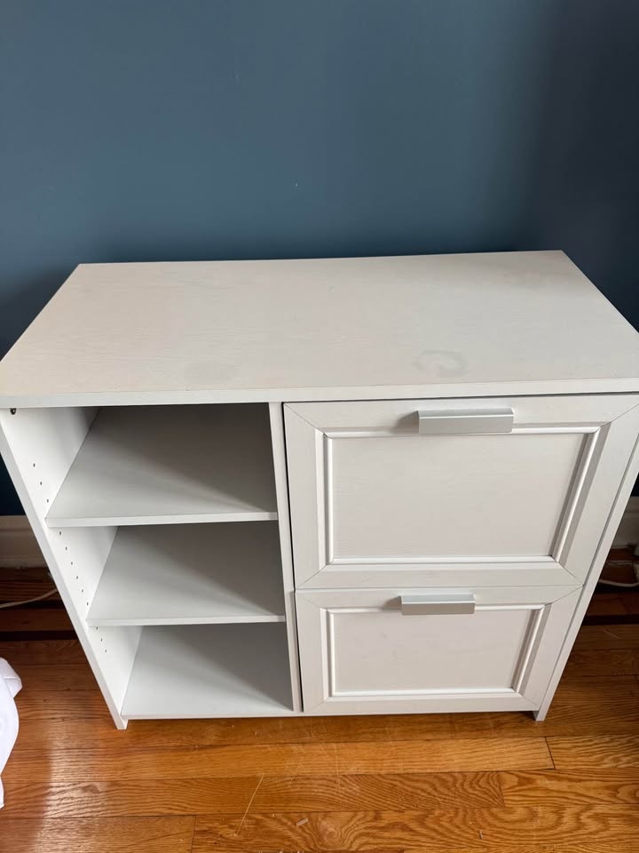 URGENT - 2 Drawer File Cabinet - photo 3