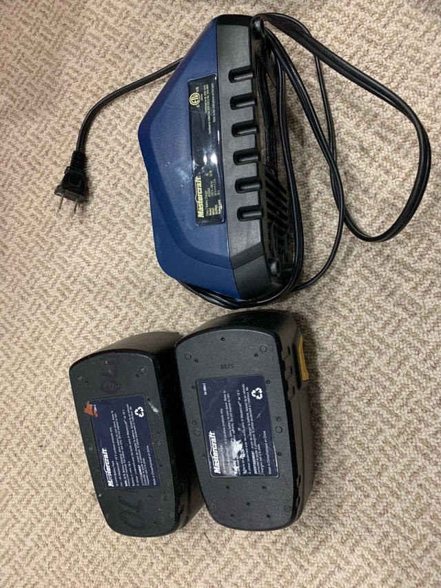Cordless drills with different batteries - photo 5