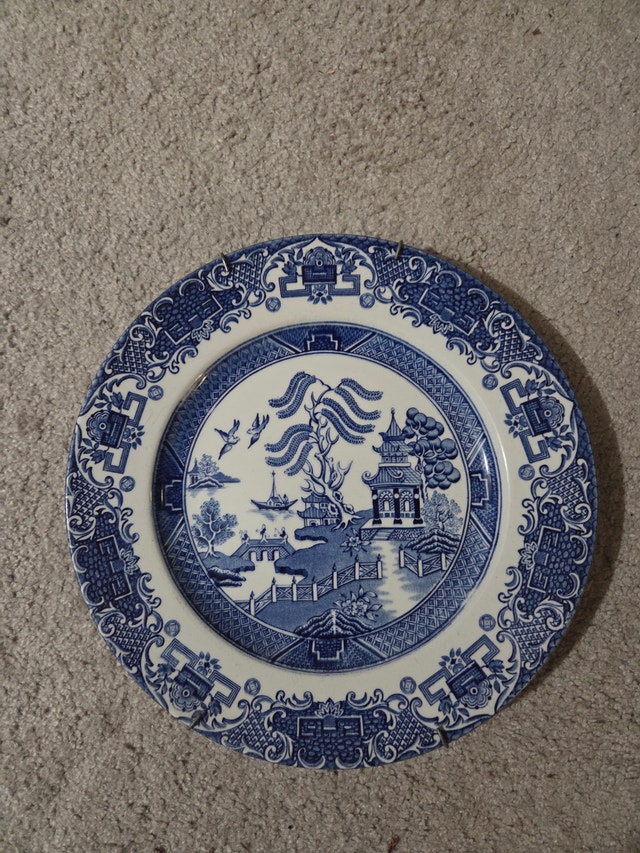 Vintage Blue Willow 9.5" Ceramic Display Plate, Hand-Engraved