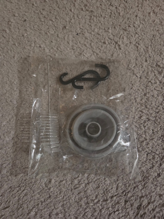 Berkey Travel Berkey Hanging Kit, Funnel + Hook + Brush (New) - photo 2