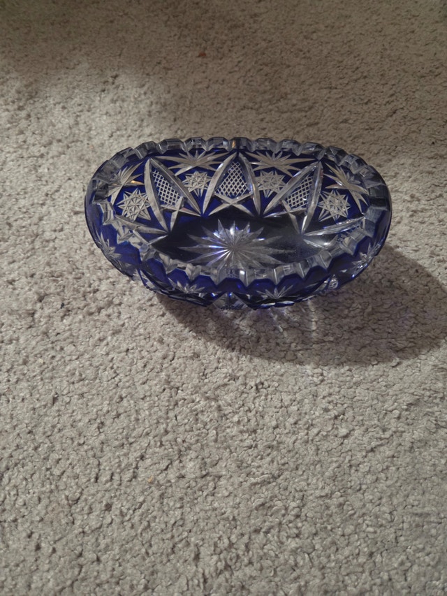 Vintage Bohemian Cobalt Blue Cut Crystal Dish 5.25x3.25"