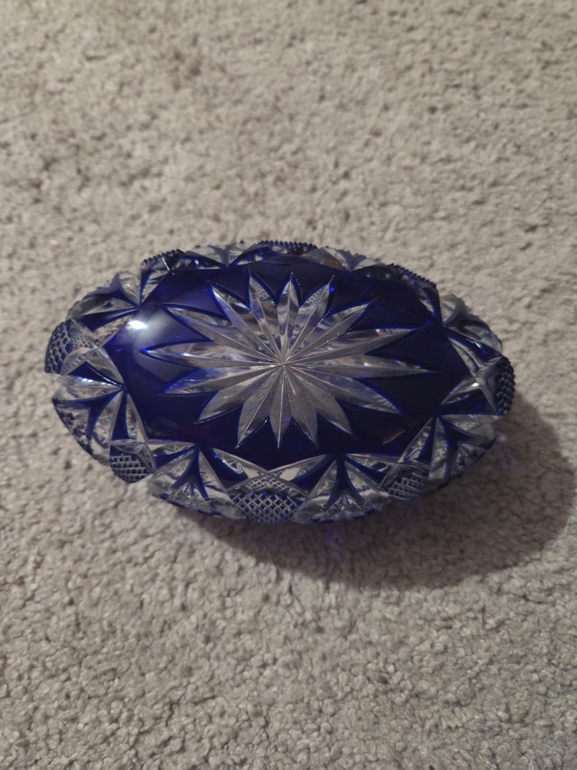 Vintage Bohemian Cobalt Blue Cut Crystal Dish 5.25x3.25" - photo 2