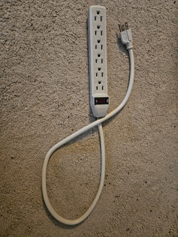 6-Outlet Power Strip Surge Protector