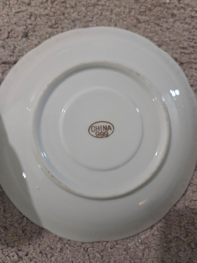 Vintage Chinese Peony Porcelain Creamer & Saucer Set, Gold Trim - photo 3