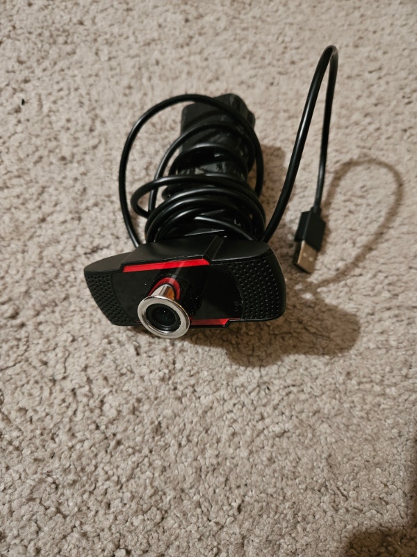 Wide Angle 1080p HD Webcam, 105° View, Noise-Cancel, Plug & Play