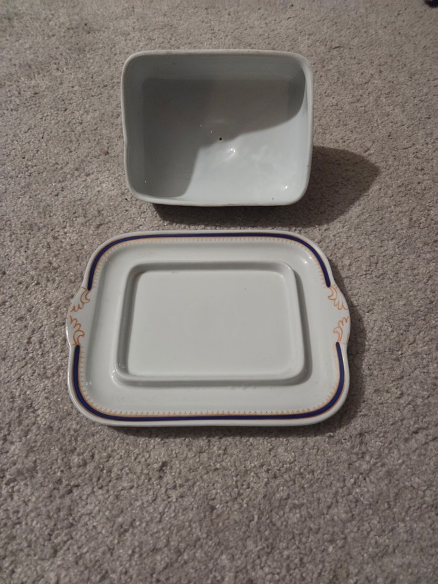 Vintage 50s Hutschenreuther German Cobalt & 22k Gold Butter Dish - photo 2