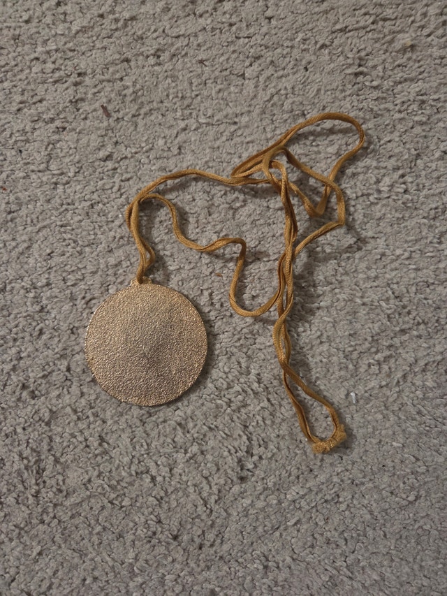 Vintage 1970s Basketball Medal Necklace - photo 2