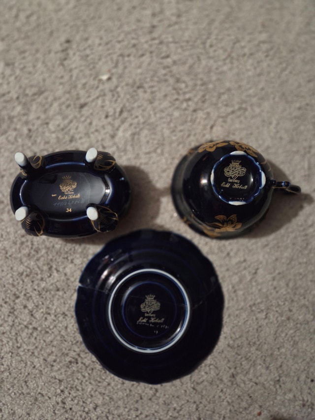 Vintage Thomas Kent Black Gold Floral Tea Set, 3pc (As Is) - photo 2