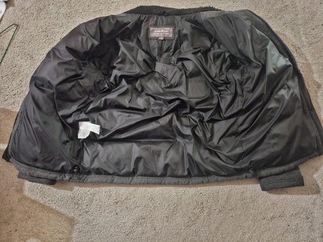 Eddie Bauer Warm Winter Down Men's Jacket, Size L - photo 2