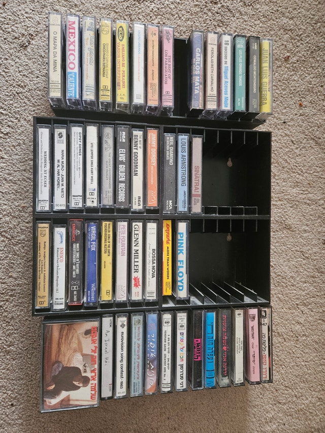 100 Original Cassette Tapes - Classical, Rock, Latin, Jewish - photo 2