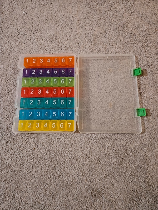 Large Snap-Tight Pill Organizer - 7 Days