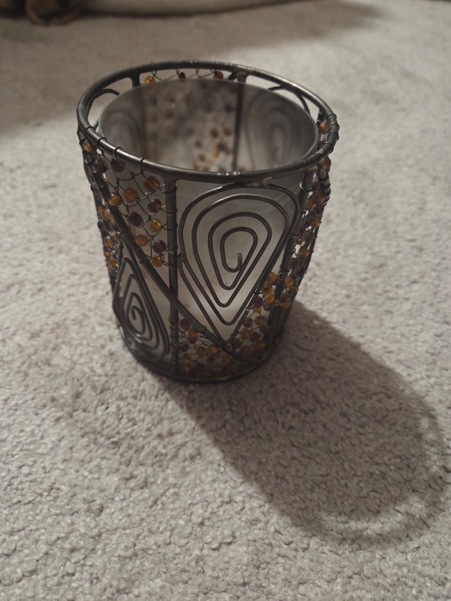 Samaco Hand-Crafted Beaded Candle Holder, Heavy 600g Iron&Glass
