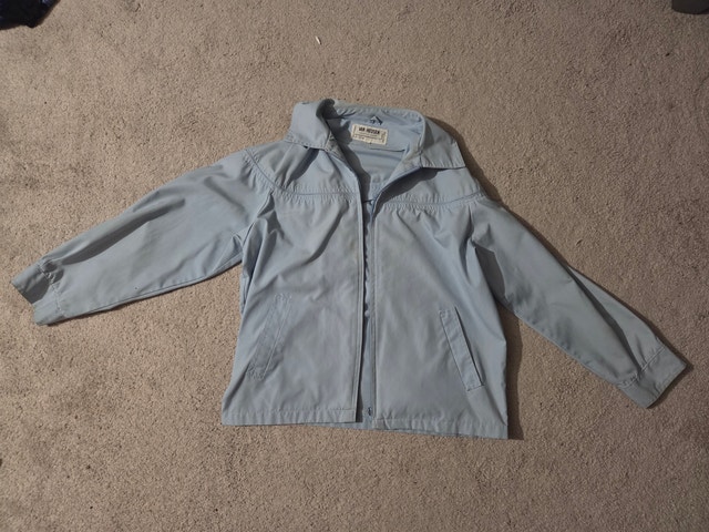 Vintage Van Heusen Men's Windbreaker Jacket, Size M