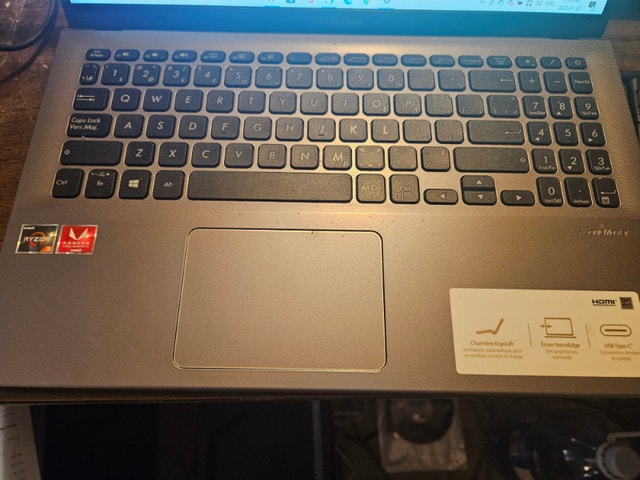 Asus Vivobook 15.6" Laptop 8GB RAM, 480GB SSD, AMD Ryzen 3 3200U - photo 2