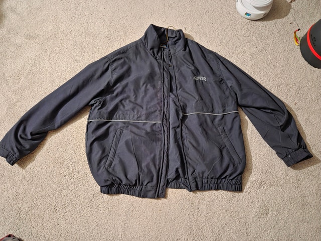 Chinook Men's Windbreaker, Size M