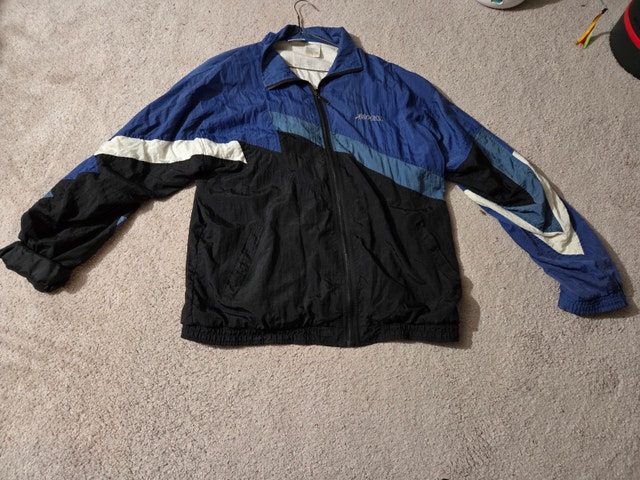 Brook's Men's Windbreaker, Size L, Style 58185