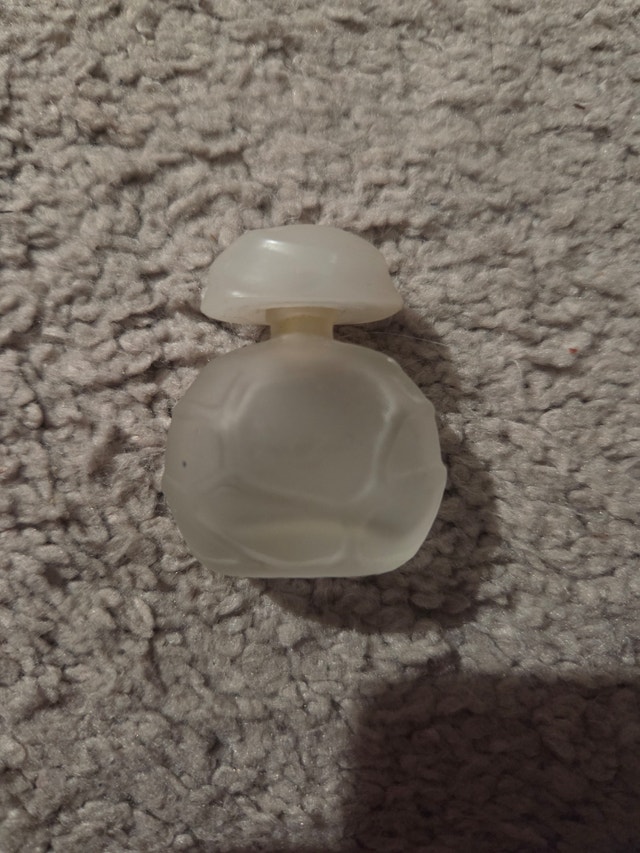Vintage Houbigant "Quelques Fleurs L'Original" 3ml Mini Perfume