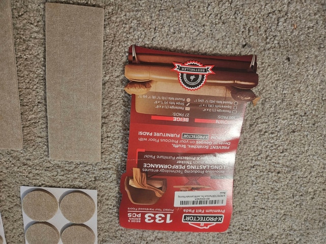140-Pack Hardwood Floor & Carpet Protectors, Furniture Felt Pads - photo 2