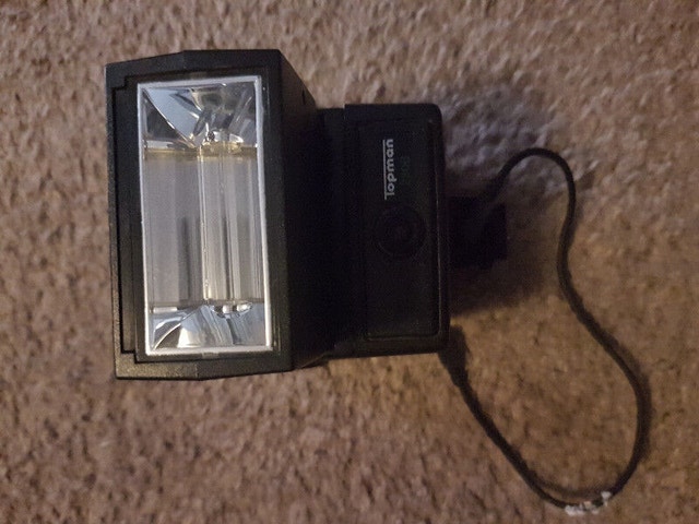 Vintage 1970s Topman 230-B Solid State Flash, w/Box & Manual - photo 4