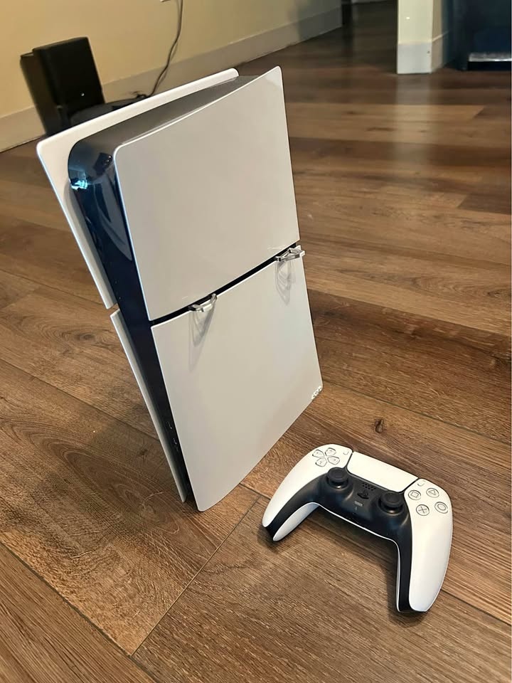 Playstation 5 Digital Edition (original packaging)