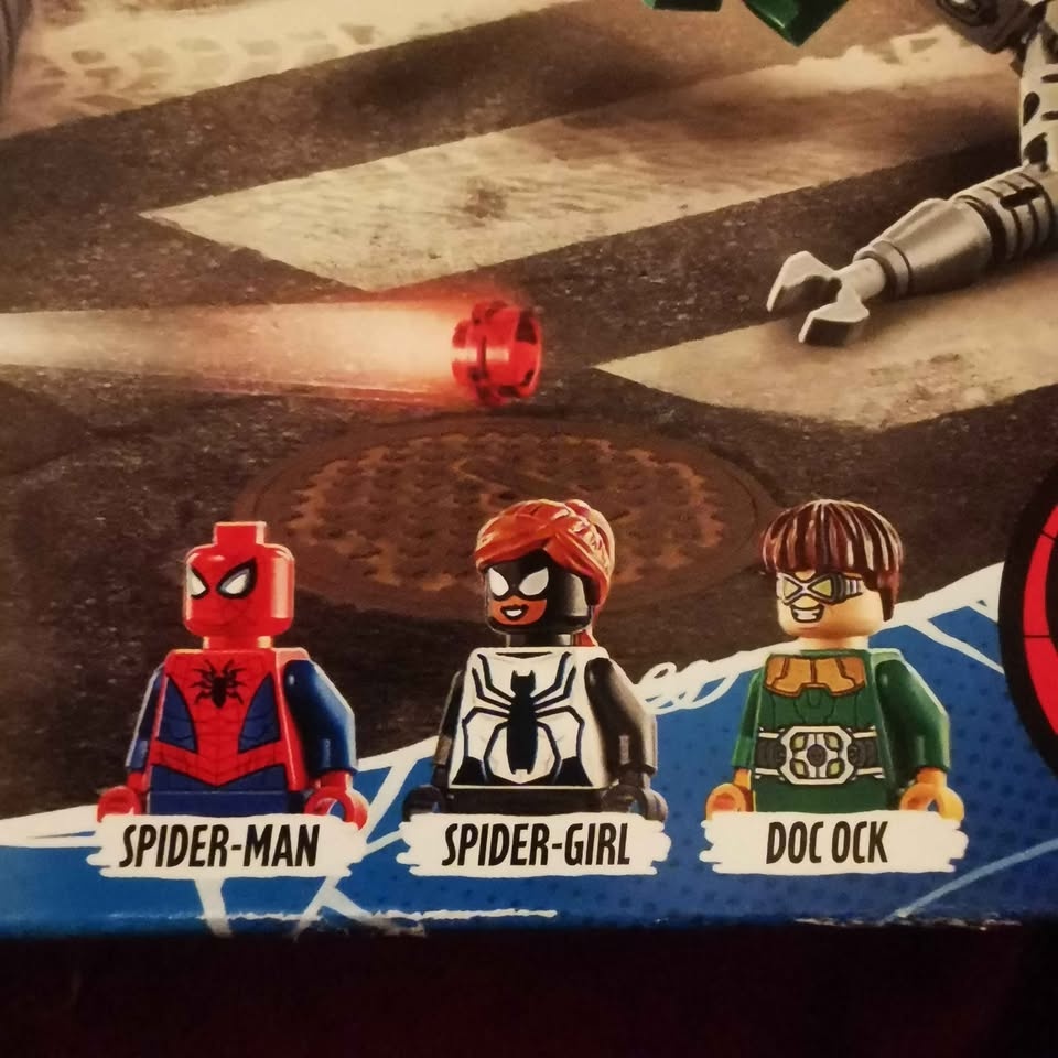 LEGO 76148 Spider-Man vs. Doc Ock - photo 5