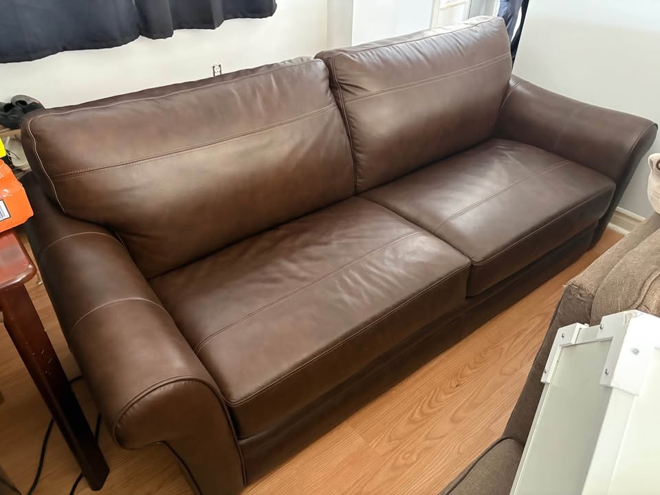 Lazyboy Genuine Leather Couch - photo 3