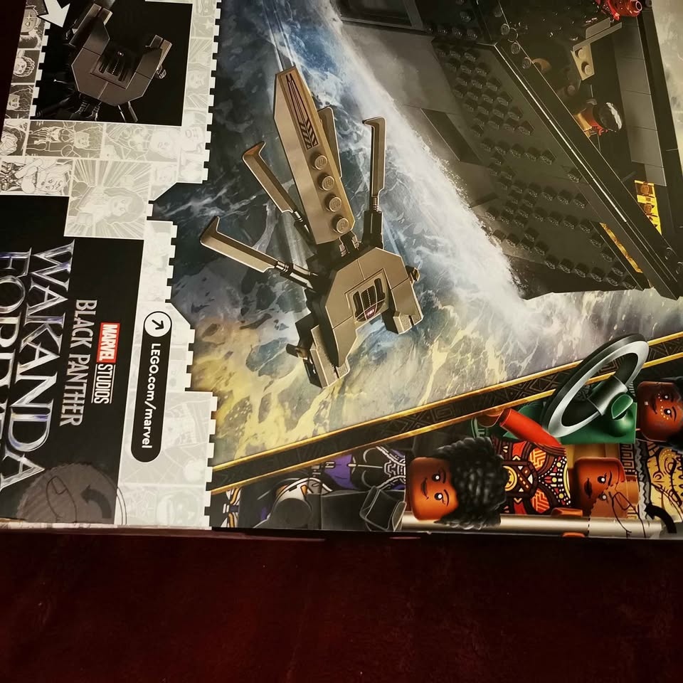 LEGO Black Panther Wakanda Forever War on the Water 76214 - photo 3
