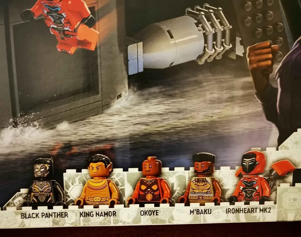 LEGO Black Panther Wakanda Forever War on the Water 76214 - photo 4