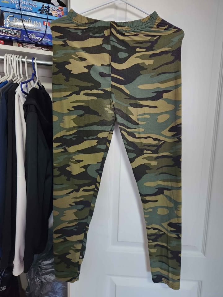 Women’s Leggings Bundle (4 Pairs) – M/L - photo 5