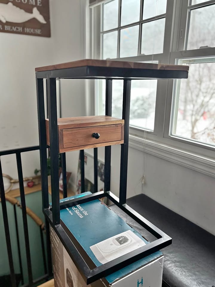Side table night stand