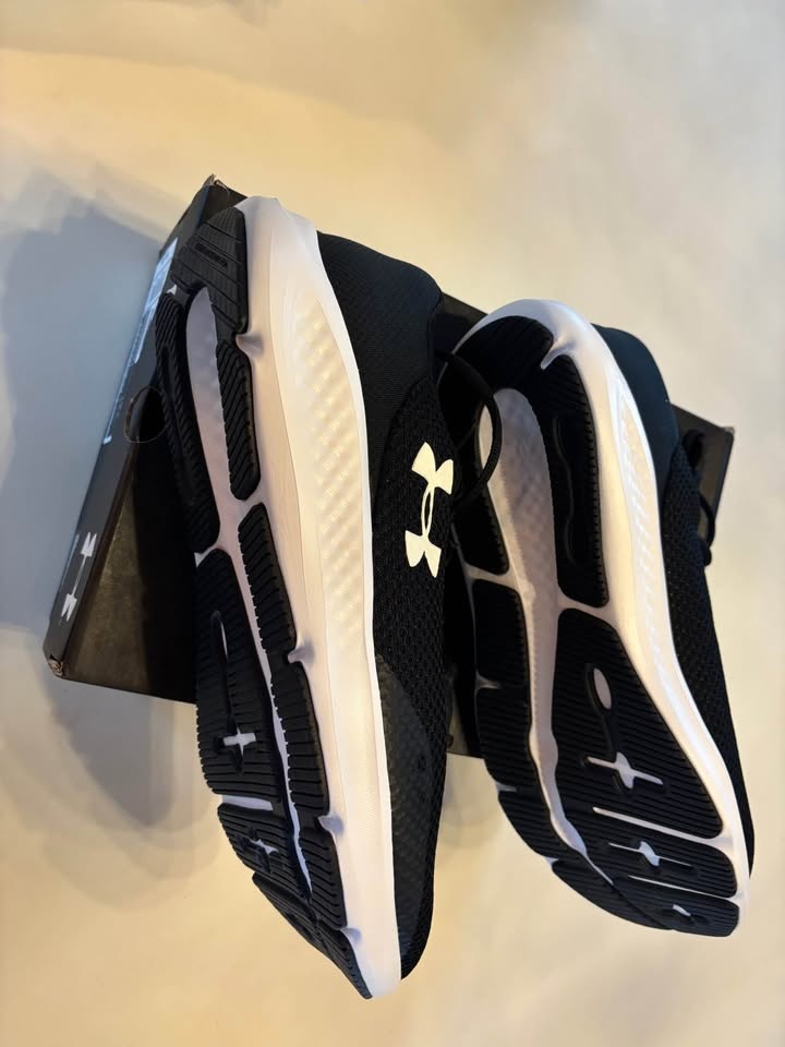 Charged UA Pursuit 3 Man's Sneakers - photo 3