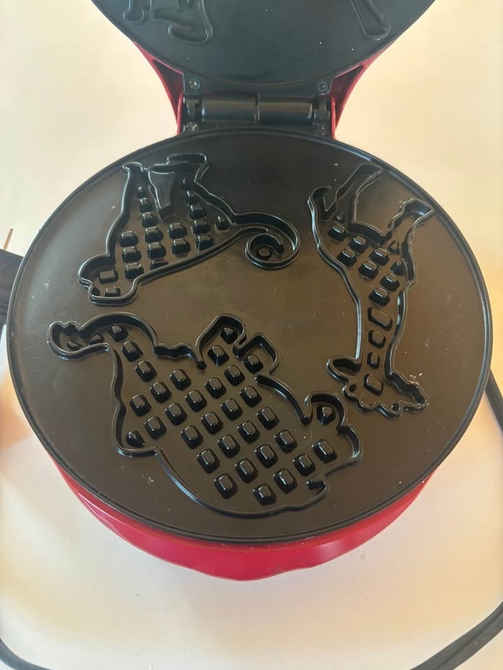 Bella Animal Shape Waffle Maker - photo 4