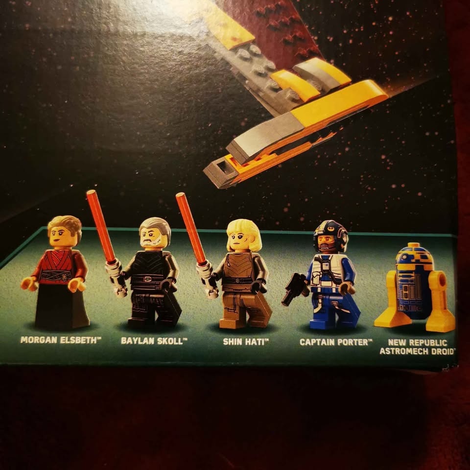 LEGO Star Wars E-wing vs Shin Hati's Starfighter 75364 - photo 3