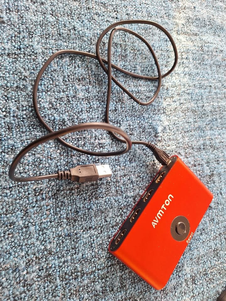 Avmton HDMI 3-1 Splitter Switch with Remote - photo 3