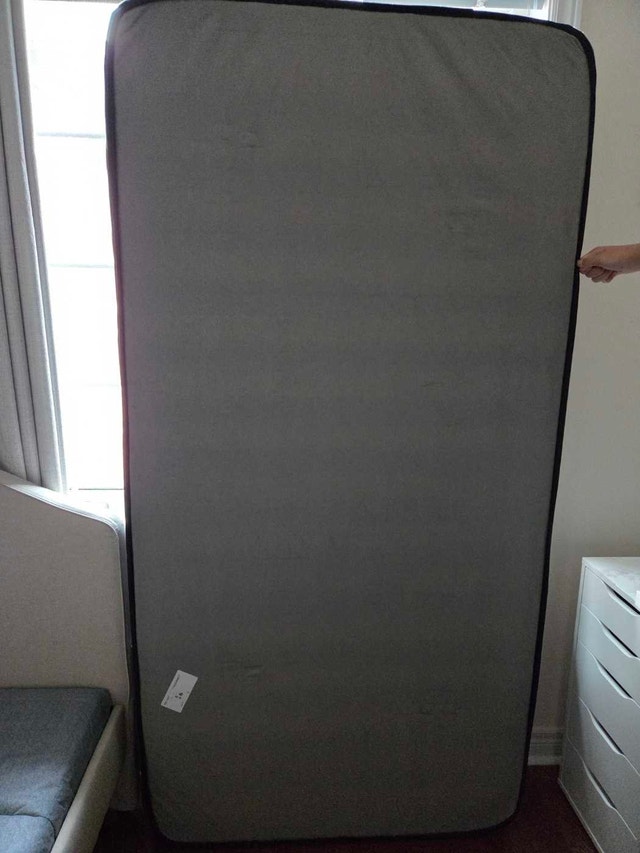 Sealy Posturepedic Twin Mattress - photo 4