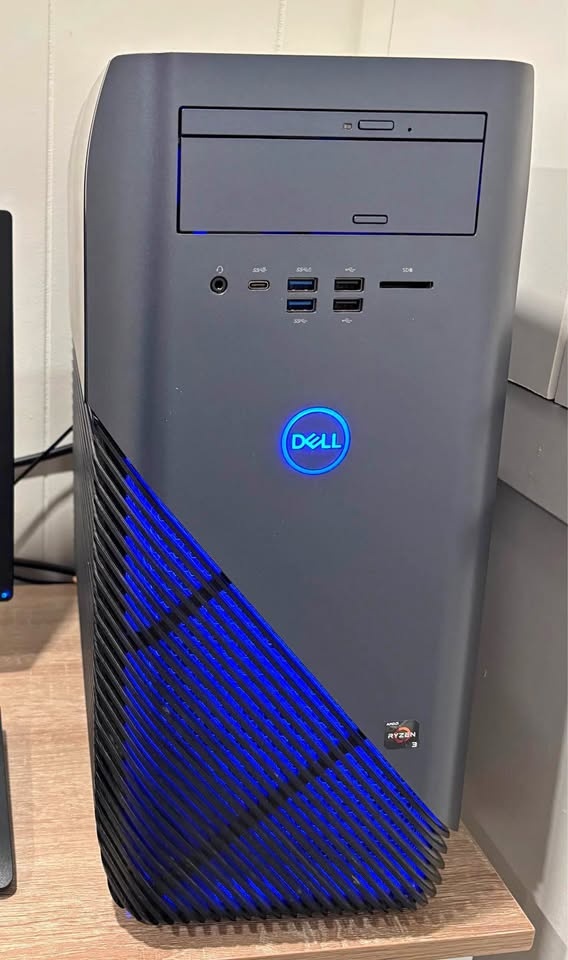 Dell Inspiron 5675 Tower PC