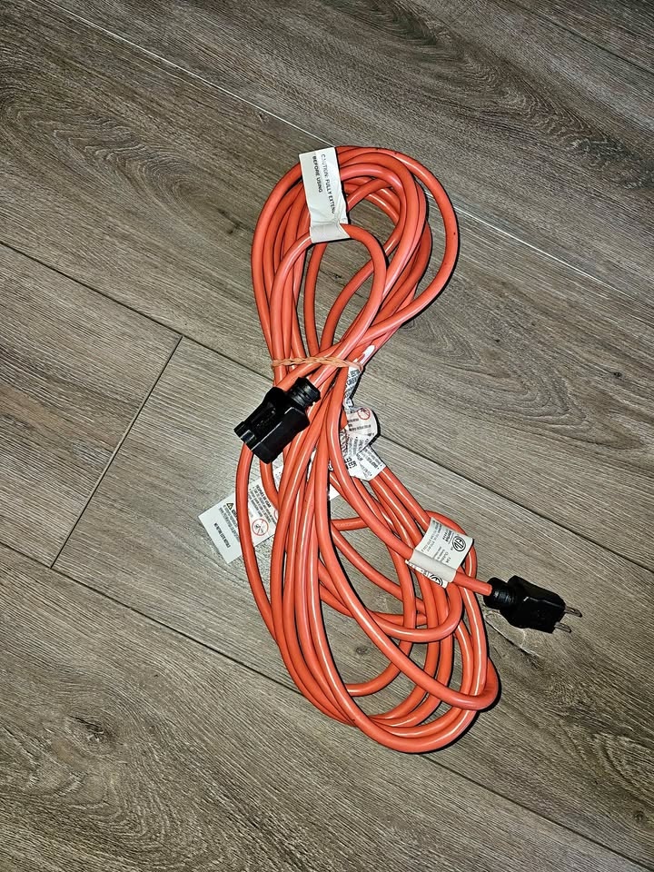 Extension cord for outdoor purposes